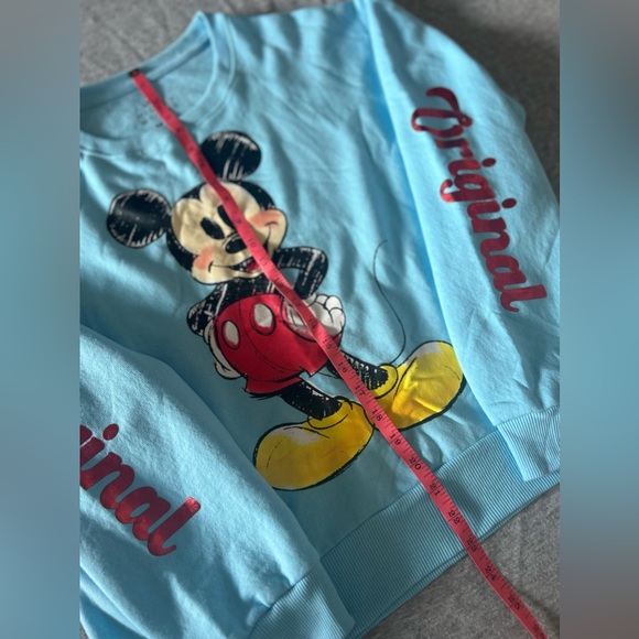 NWOT Disney Mickey Original Crop Top Sweater size XL - Picture 5 of 9